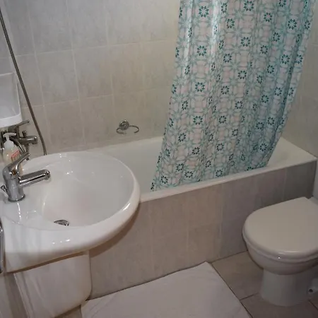 Apartment Direct Salt Lake Views Larnaca